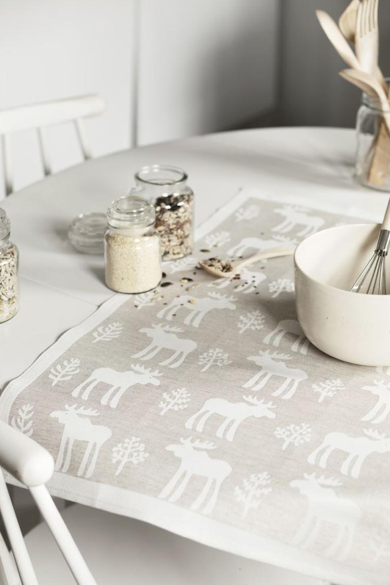 Lapuan Kankurit Geschirrtuch Hirvi weiss-leinen Lifestyle