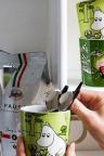 Mumin-Keramik-Tasse-Mumintroll-0,3dl-grasgrün-lifestyle 
